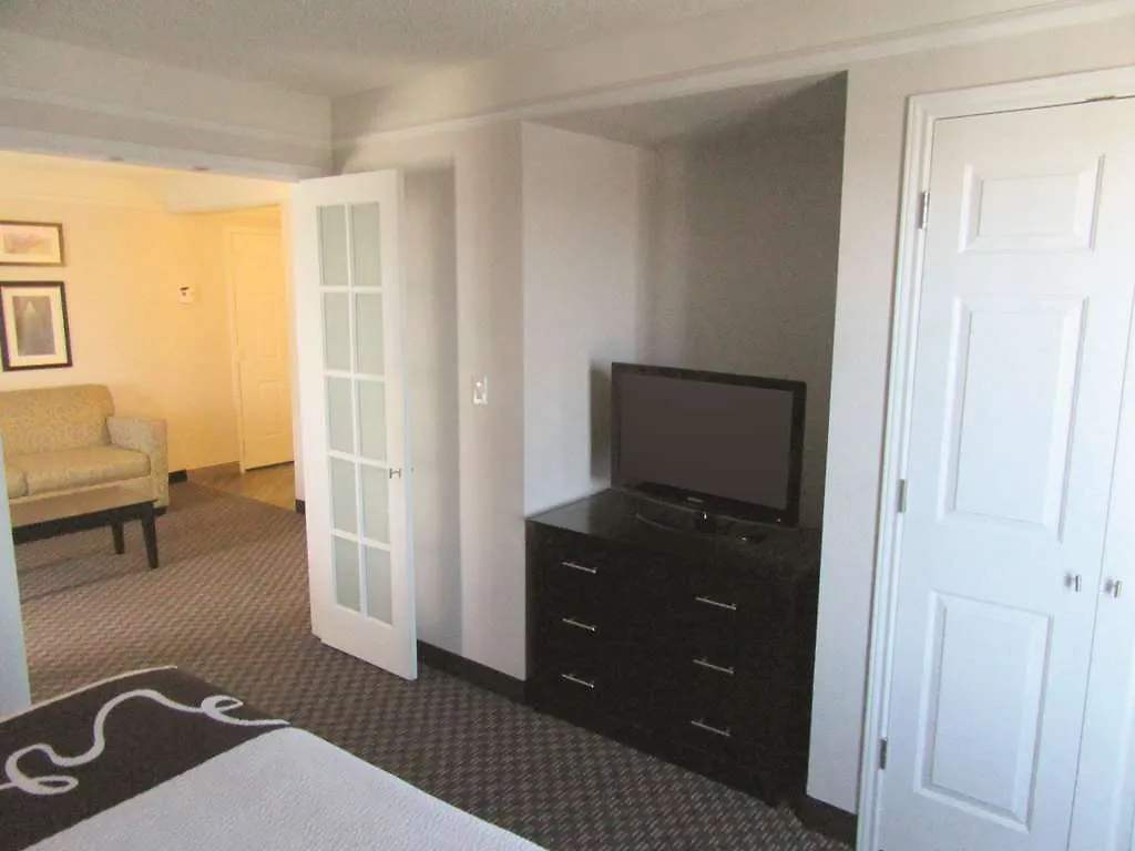 Hotel La Quinta By Wyndham Las Vegas Summerlin Tech