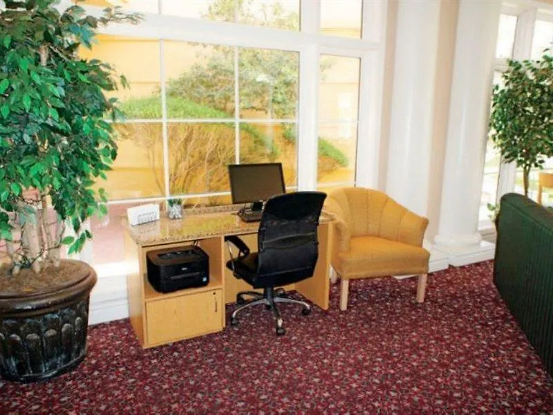 La Quinta By Wyndham Las Vegas Summerlin Tech Ξενοδοχείο