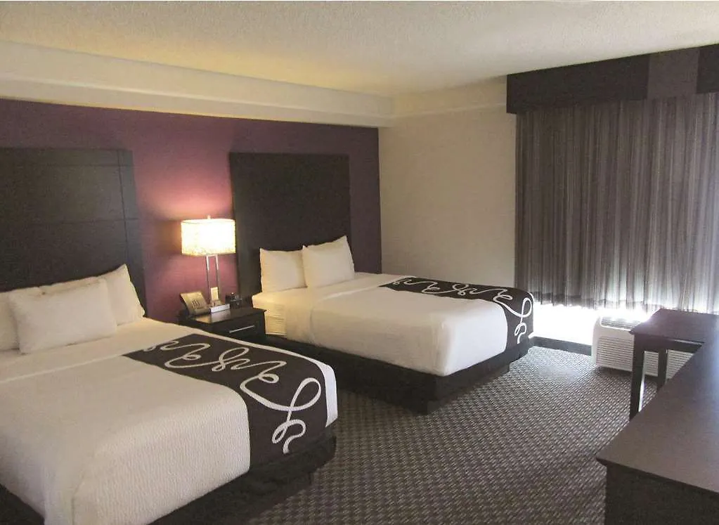 La Quinta By Wyndham Las Vegas Summerlin Tech