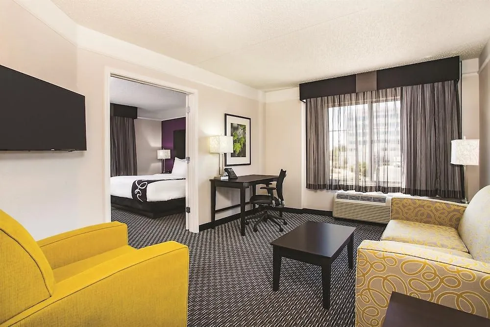 La Quinta By Wyndham Las Vegas Summerlin Tech